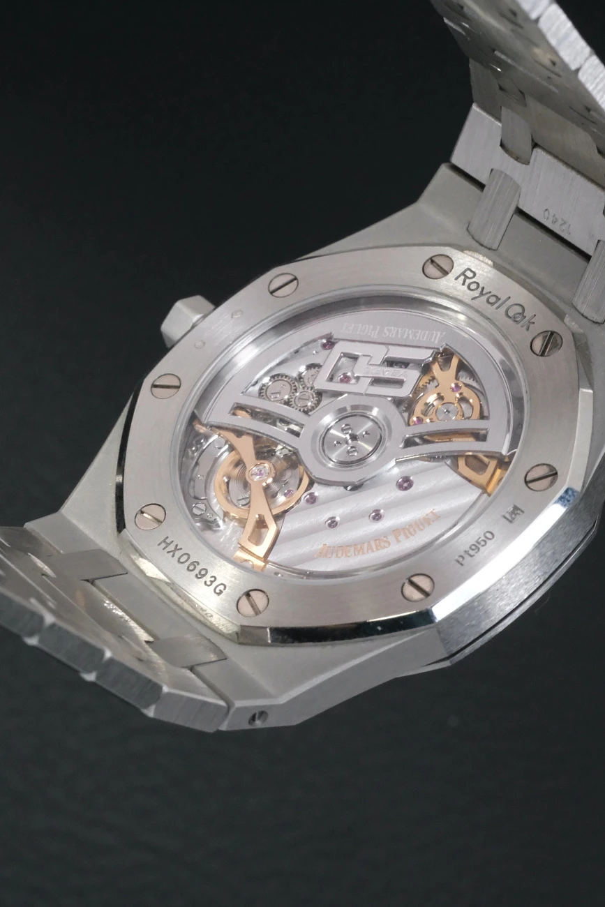 Часы Audemars Piguet  Royal Oak «Jumbo» Ультратонкие «50-Летний Юбилей»  16202PT.OO.1240PT.01