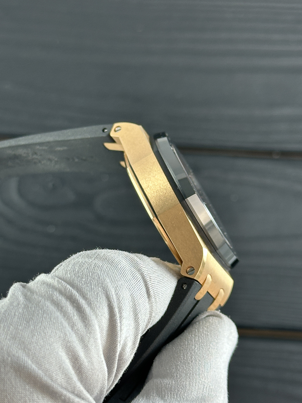 Часы Audemars Piguet  Royal Oak Offshore Chronograph Rose Gold 44Mm  26401RO.OO.A002CA.02