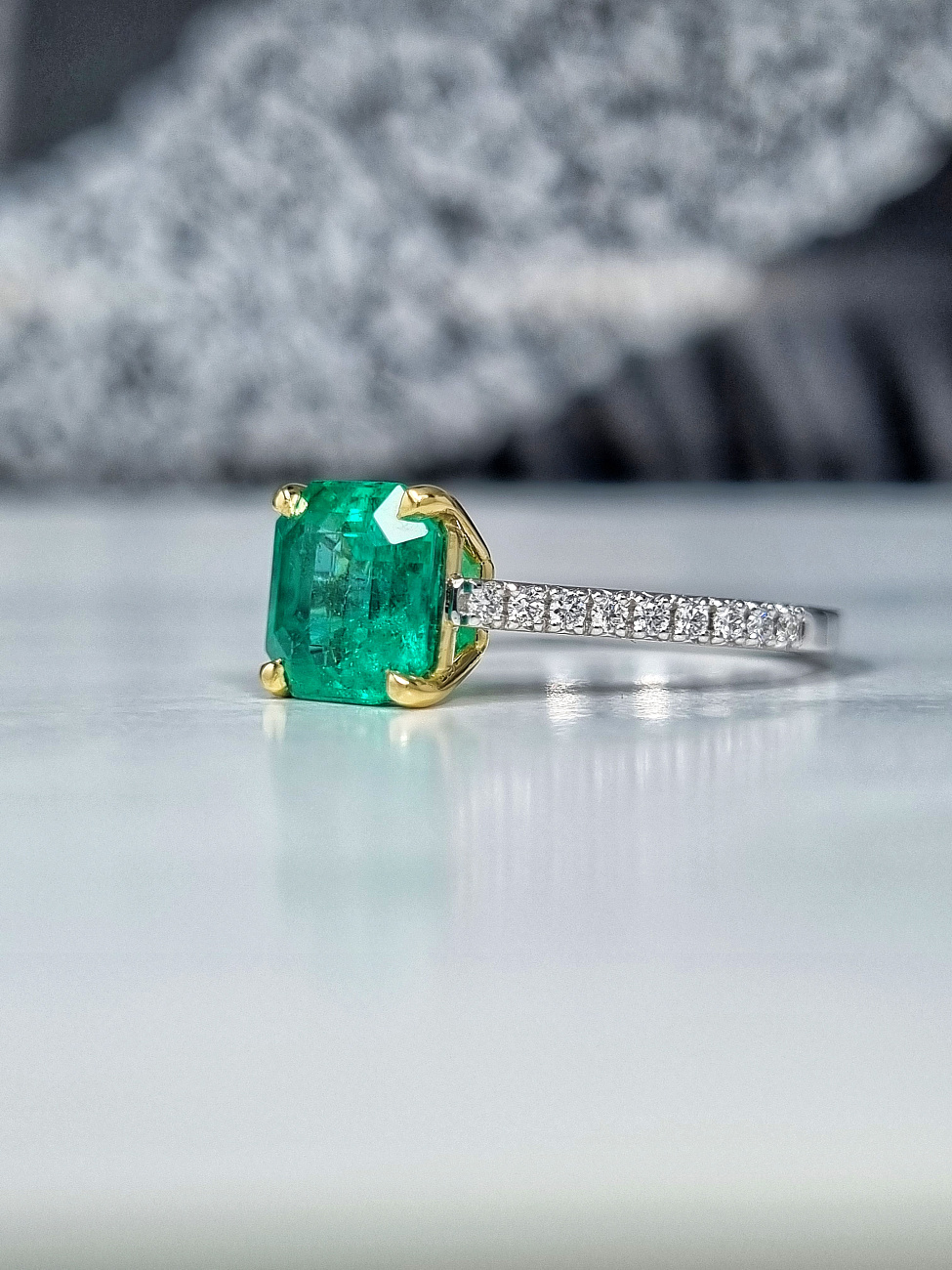 Украшение No Name  Кольцо с изумрудом 1,96 ct. Colombia   