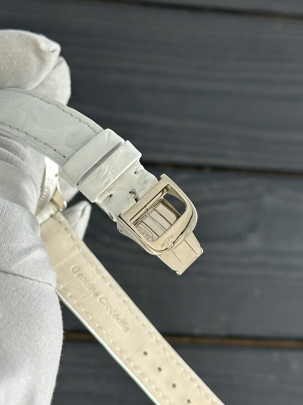 Часы Jaeger-LeCoultre  Master Twinkling Diamonds  Q1203402 158.3.60.S