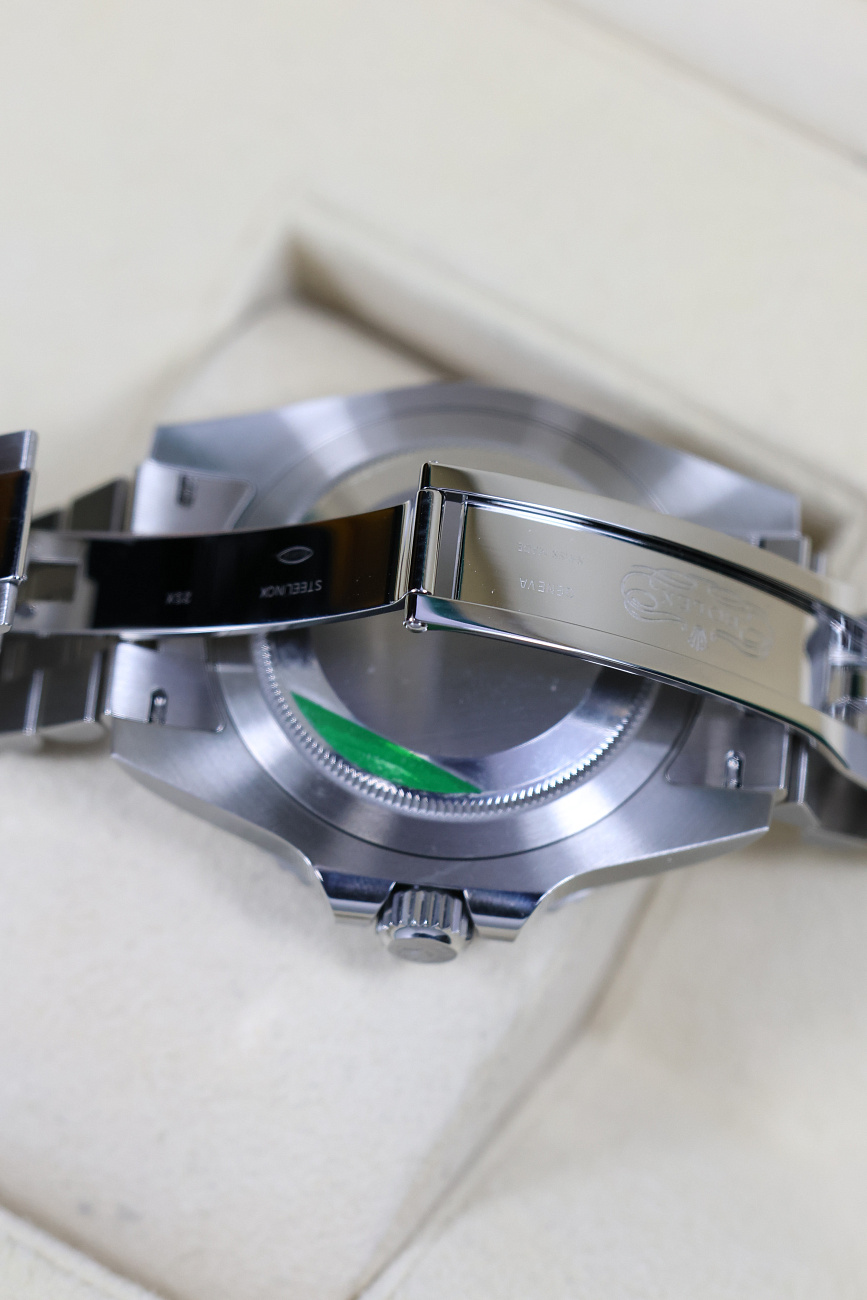 Часы Rolex  Gmt-Master Ii "Bruce Wayne"  126710GRNR