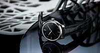 Заказать H. Moser &amp; Cie  H. Moser &amp; Cie Endeavour Centre Seconds Vantablack  1200-1235