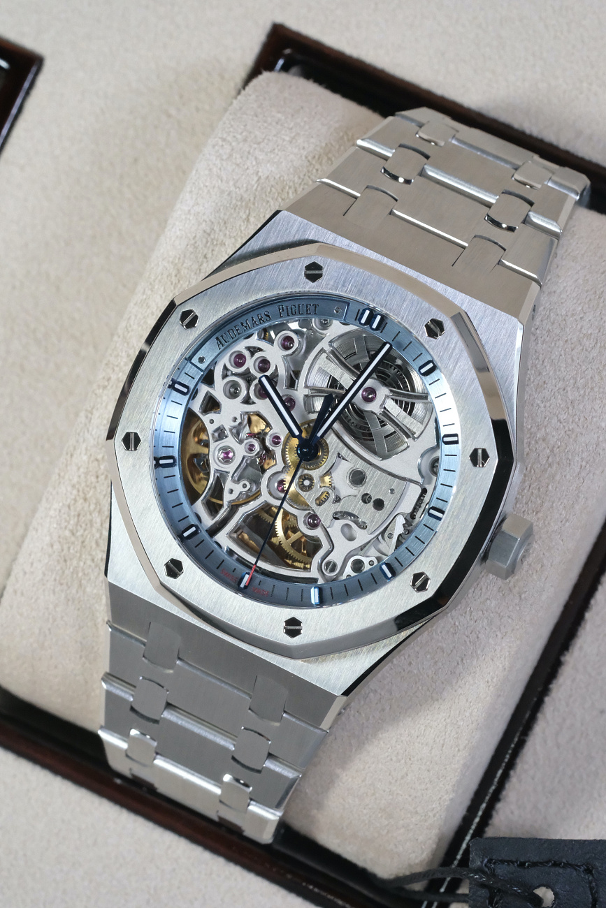 Audemars Piguet в наличии в Москве в &quot;Мануфактуре&quot;! 