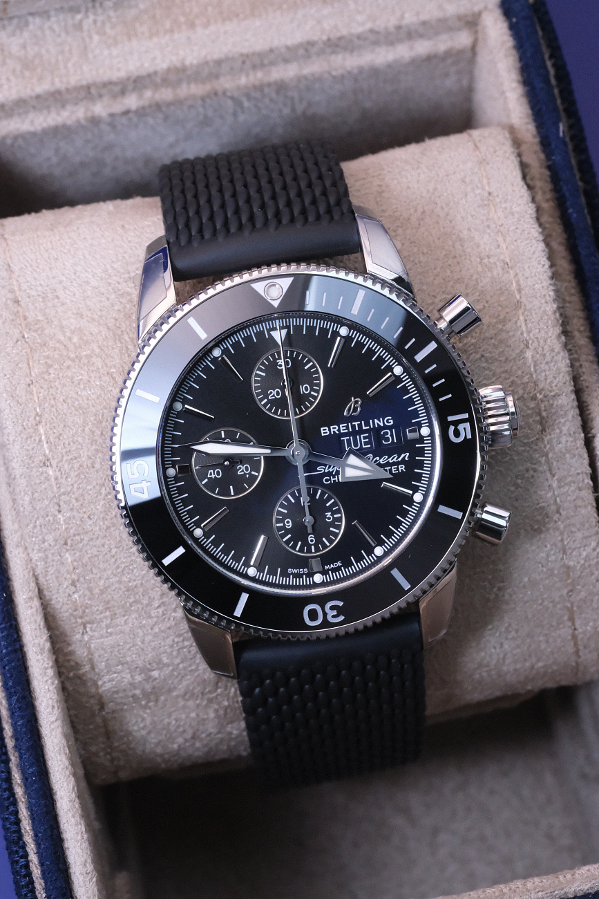 Часы Breitling  Superocean Heritage Chronograph 44  A13313121B1S1