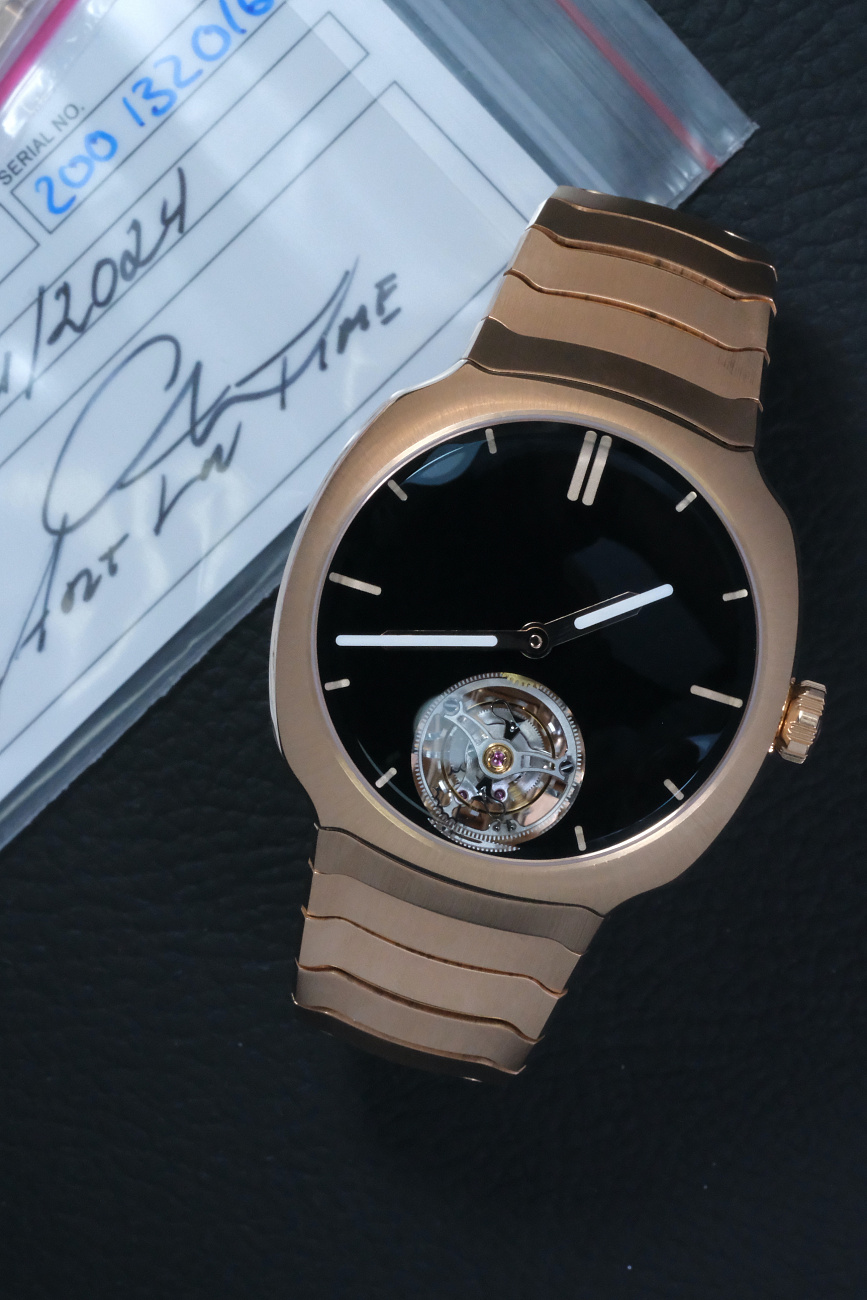 H. Moser & Cie в наличии в Москве в &quot;Мануфактуре&quot;! 