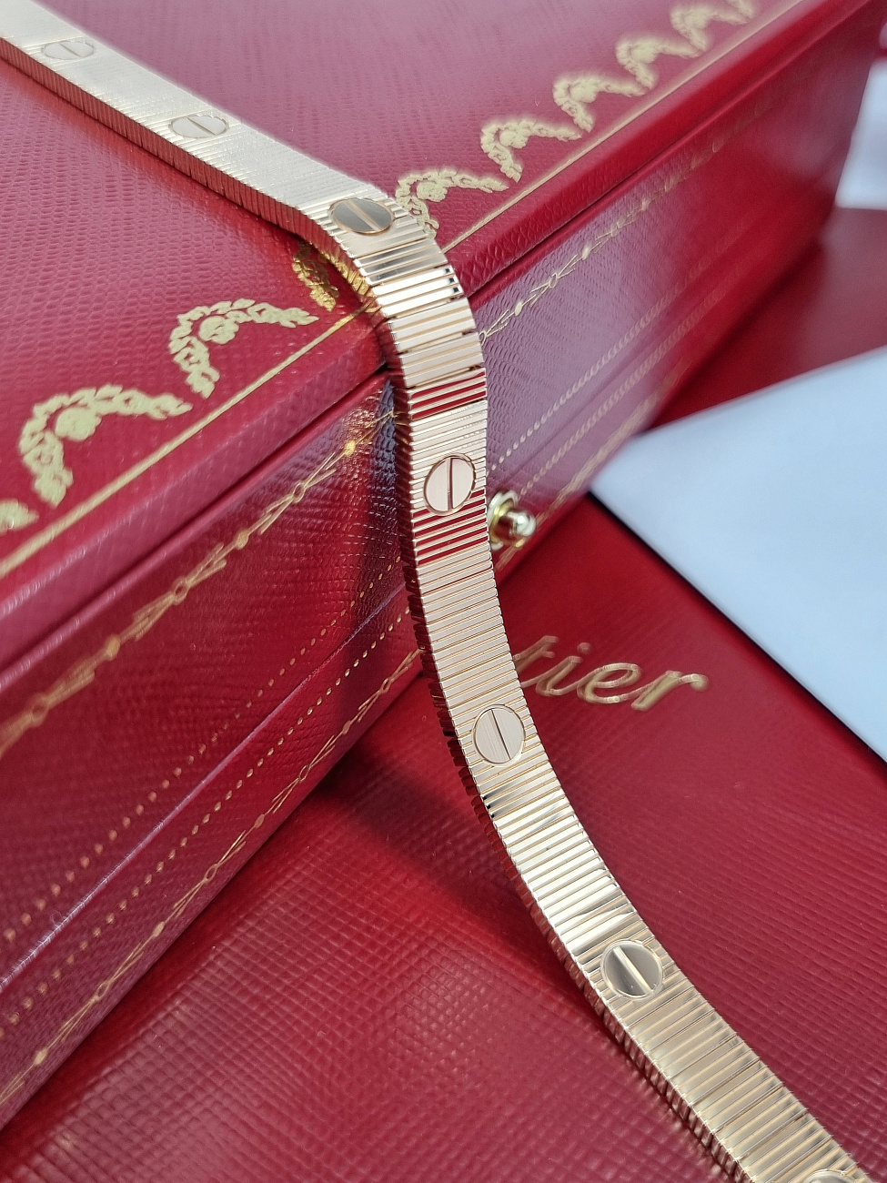 Cartier в наличии в Москве в "Мануфактуре"!