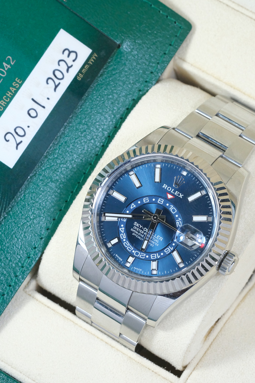 Часы Rolex  Sky-Dweller Blue Dial  326934