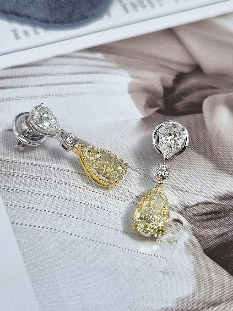 Украшение GIA  Серьги с бриллиантами 3,02/3,02 ct. W to X/VVS2-VS2   