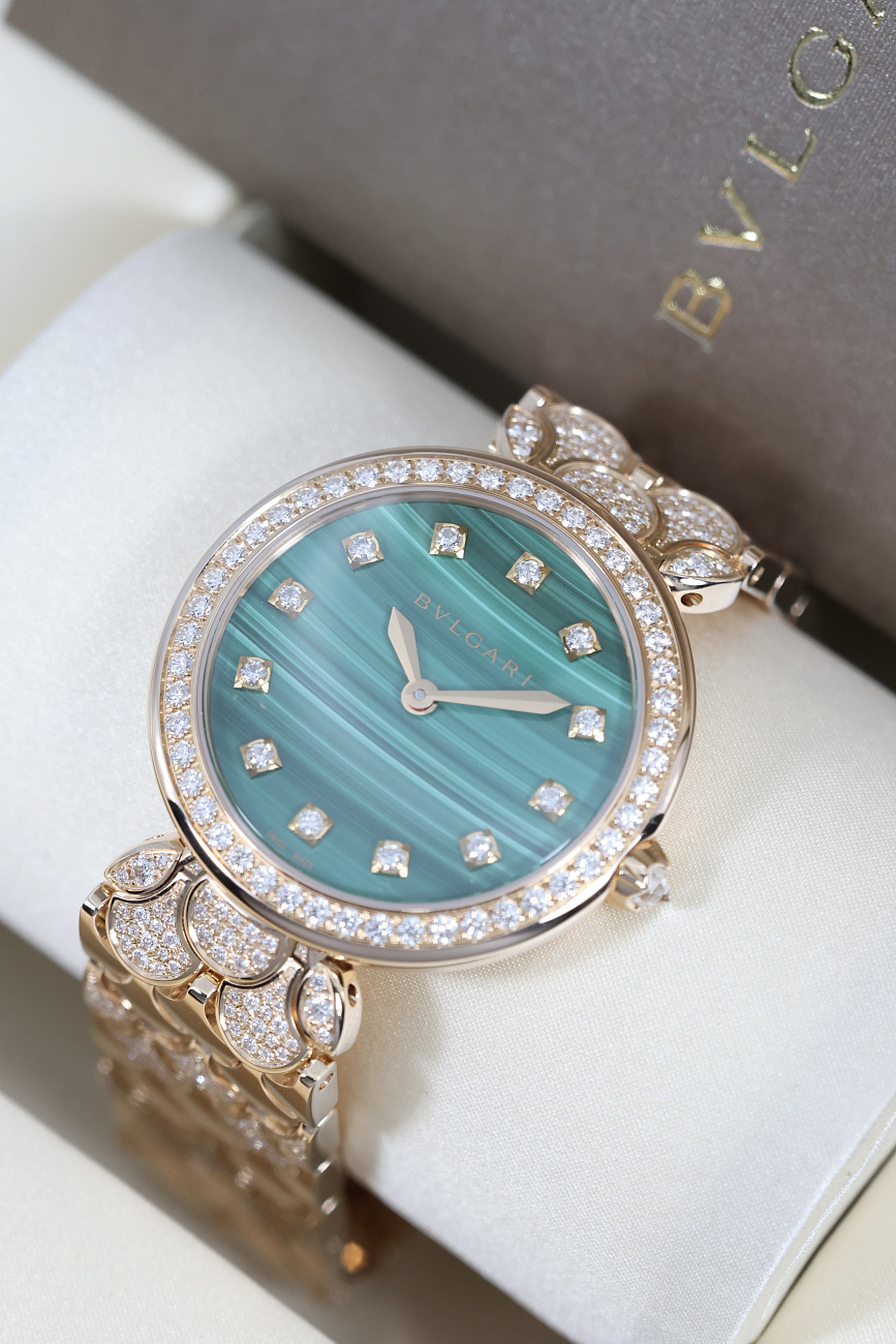 Часы Bvlgari  DIVAS’ DREAM WATCH Malachite Dial 33 mm  103521