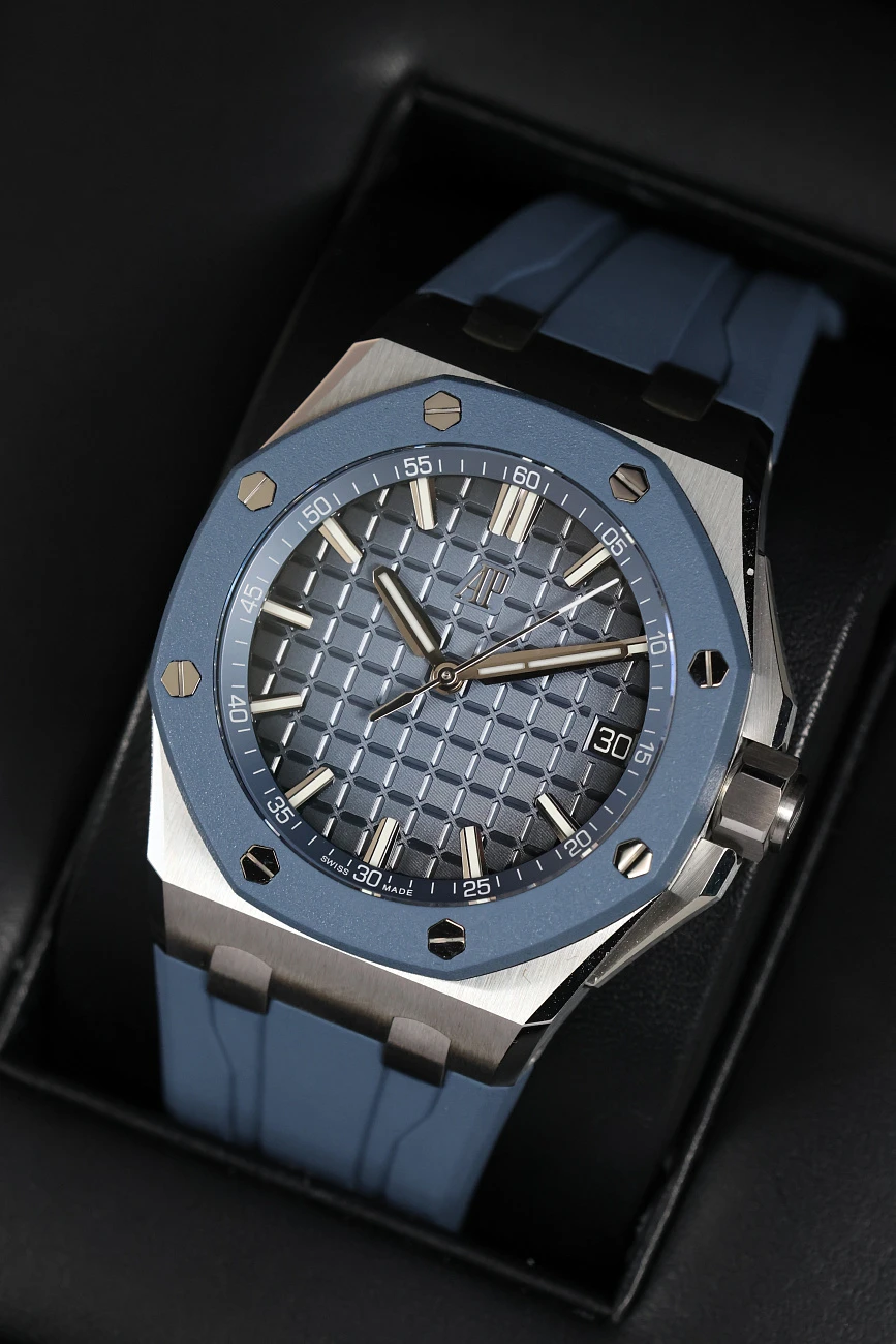 Часы Audemars Piguet  Royal Oak Offshore 43mm  15605SK.OO.A350CA.01