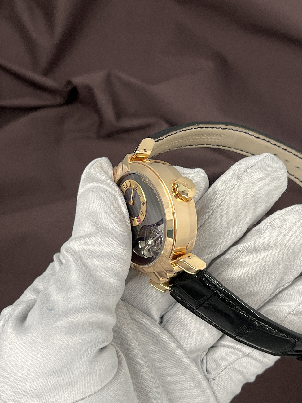 Часы Harry Winston  Speake Marin Tourbillon  200-MMT40R