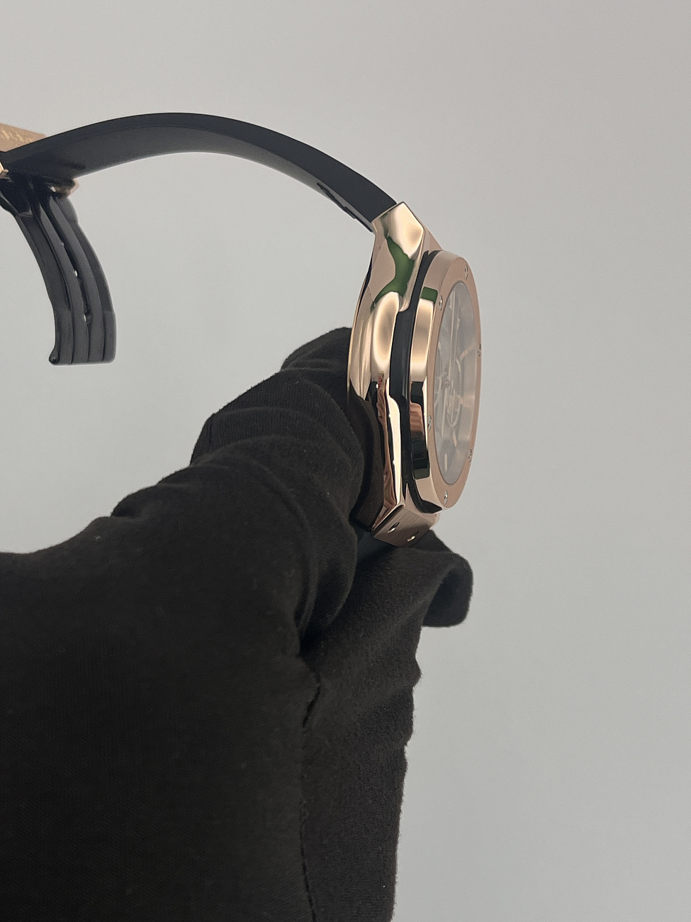 Часы Hublot  Classic Fusion Aerofusion King Gold  525.OX.0180.LR