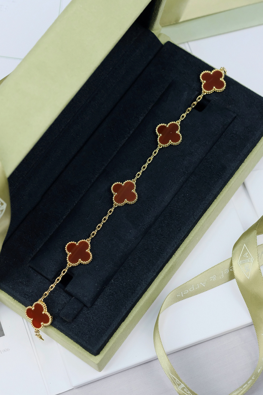 Украшение Van Cleef & Arpels  Браслет Vintage Alhambra  VCARD35500 