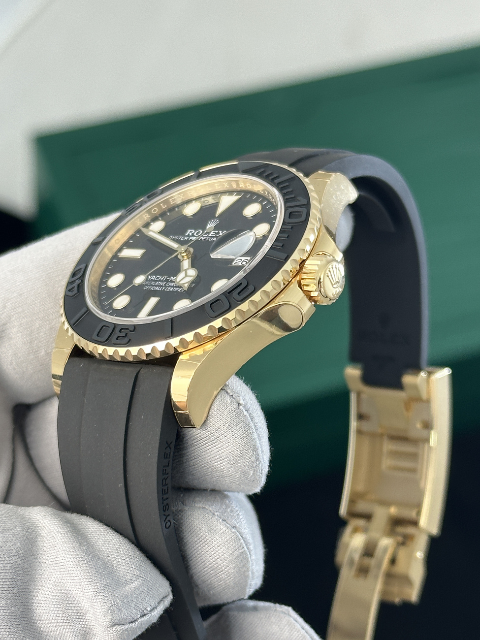 Часы Rolex  Oyster Perpetual Yacht-Master 42 Mm Yellow Gold  226658-0001