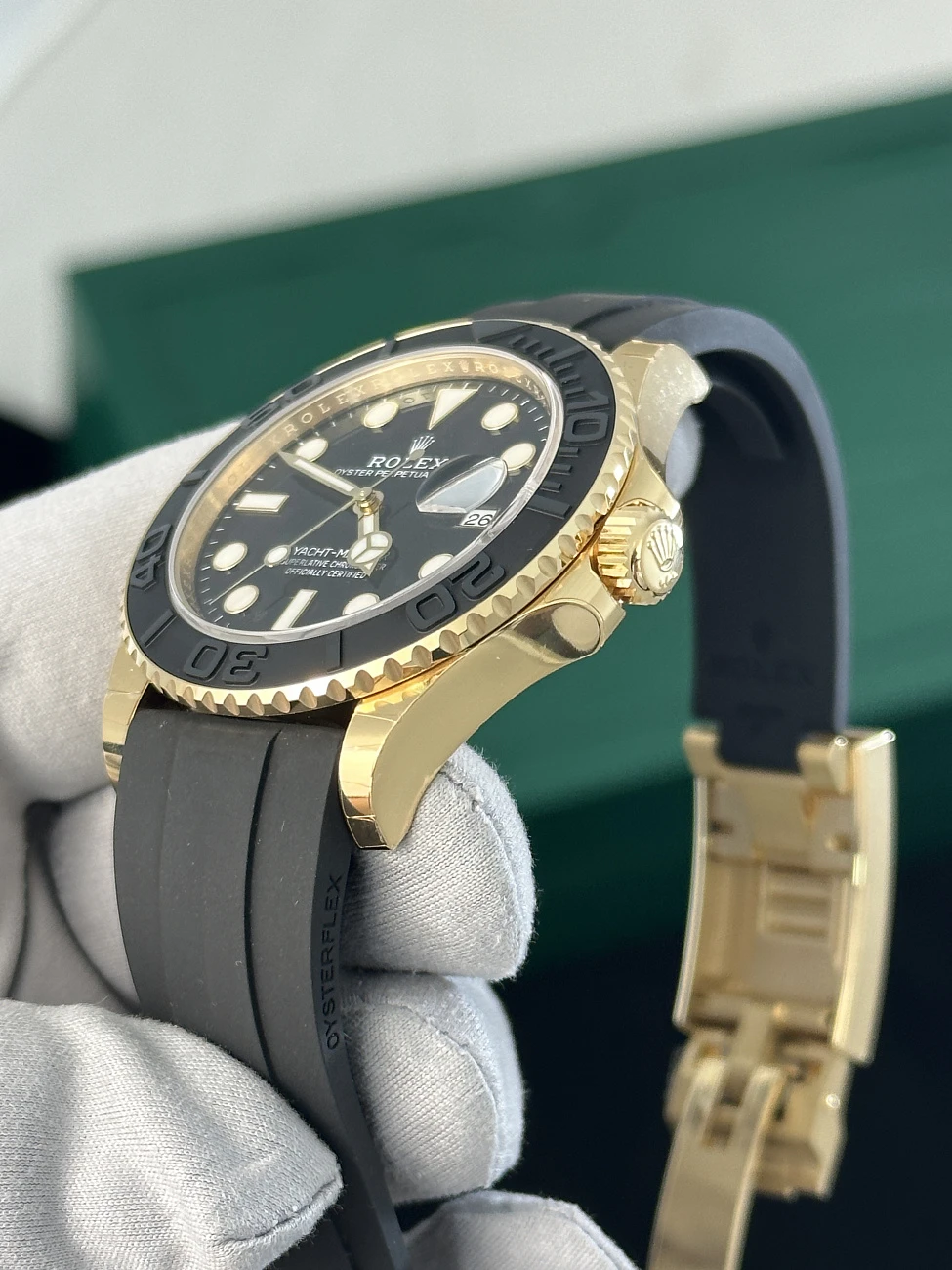 Часы Rolex  Oyster Perpetual Yacht-Master 42 Mm Yellow Gold  226658-0001