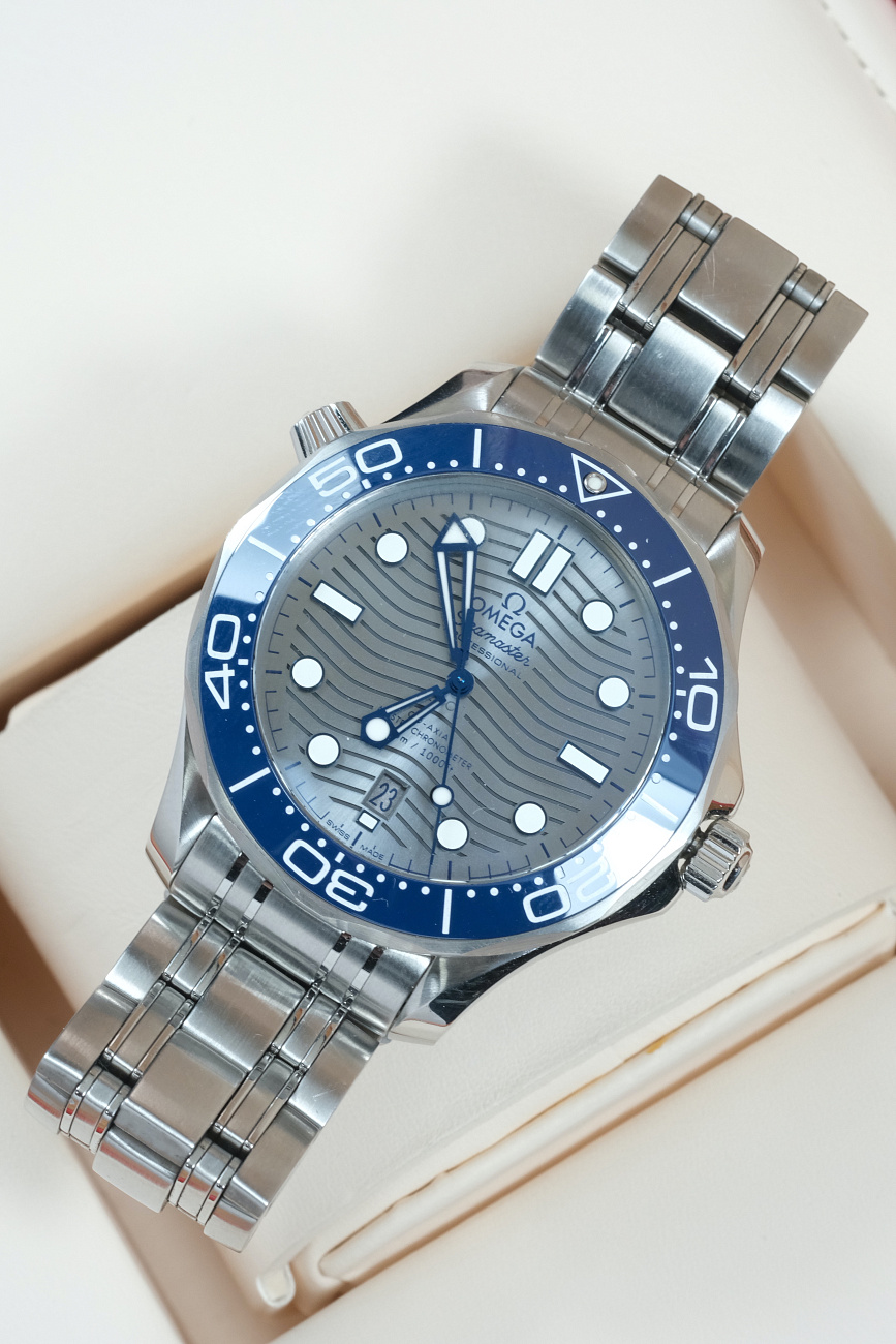 Часы Omega  Seamaster Diver 300M Co‑Axial Master Chronometer 42 Mm  210.30.42.20.06.001