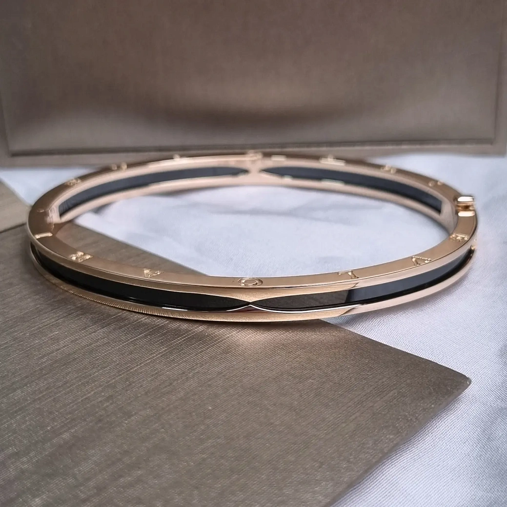 Украшение Bulgari  Браслет B.zero1  351419 