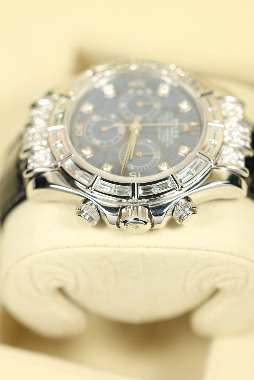 Часы Rolex  Oyster Perpetual Cosmograph Daytona White Gold Sodalite  116519G SODA