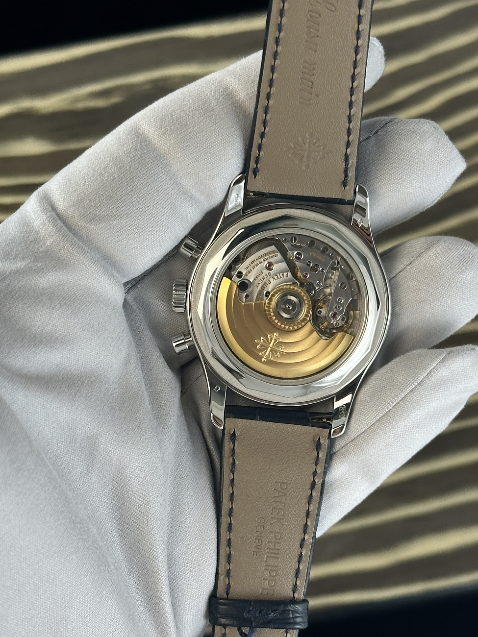 Часы Patek Philippe  Annual Calendar Chronograph Platinum  5960P-001