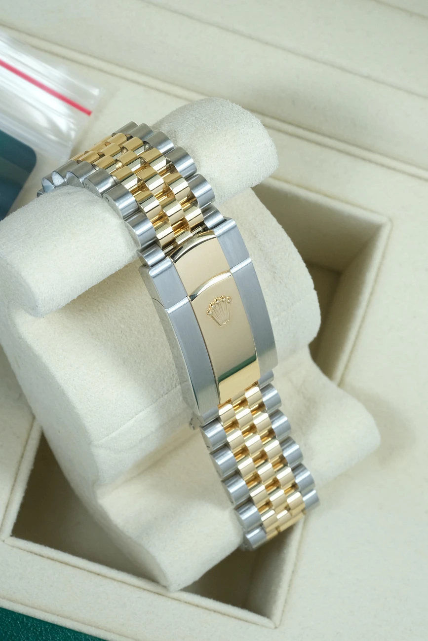 Часы Rolex  Datejust 36Mm Steel &amp; Yellow Gold  126233
