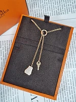 Украшение Hermès  Kelly Clochette necklace, small model  H220260B 00 