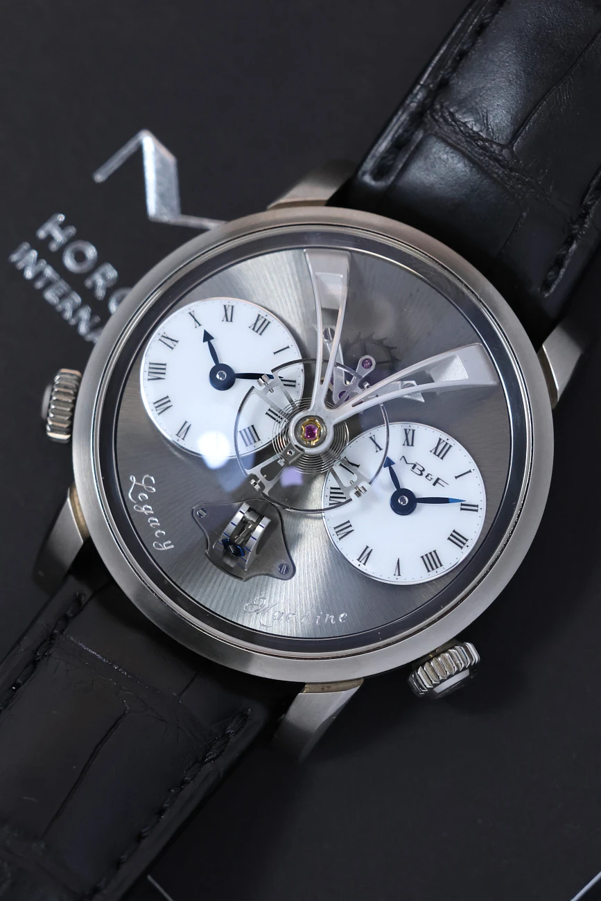 Часы MB&amp;F  Legacy Machine No.1 White Gold  01.WL.W
