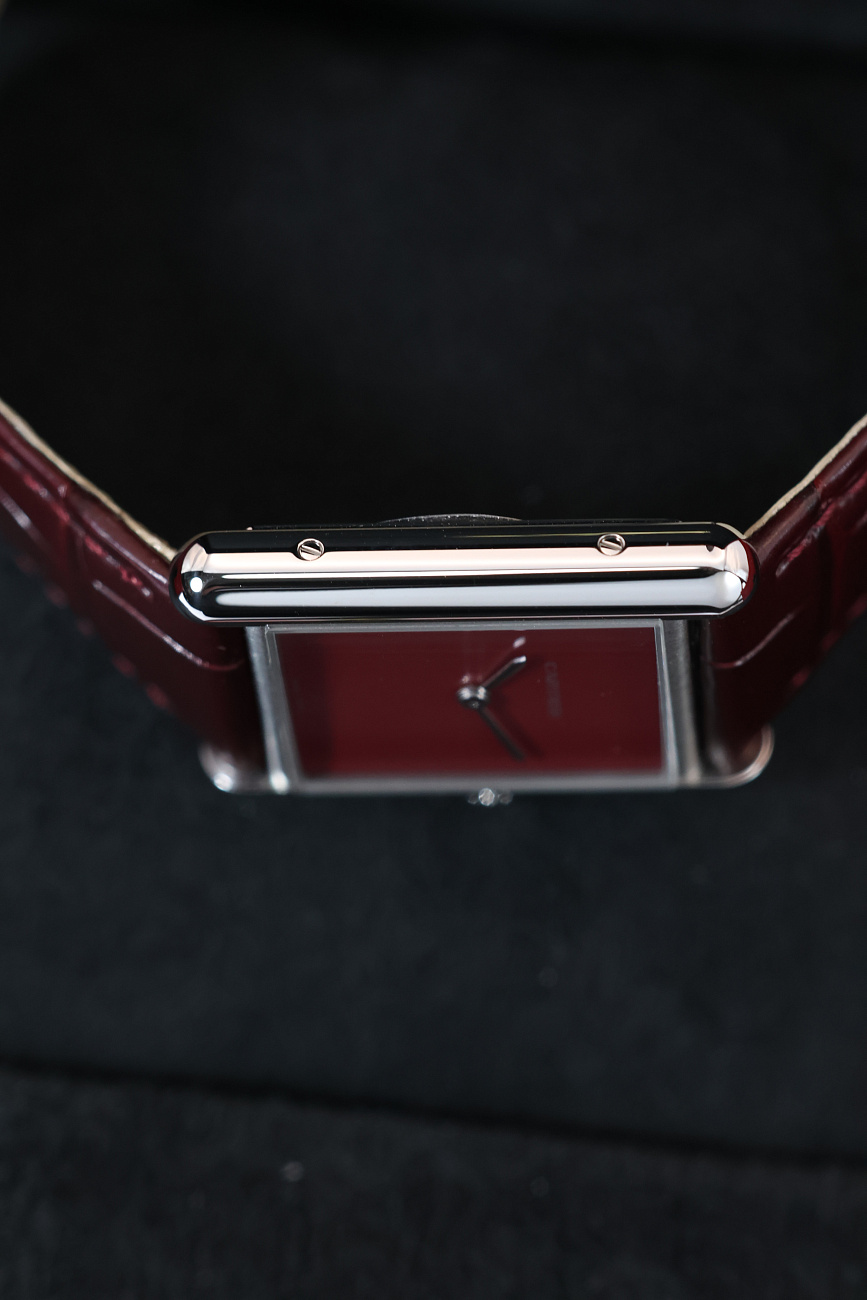 Часы Cartier  Tank Must De Cartier Red Large  WSTA0113