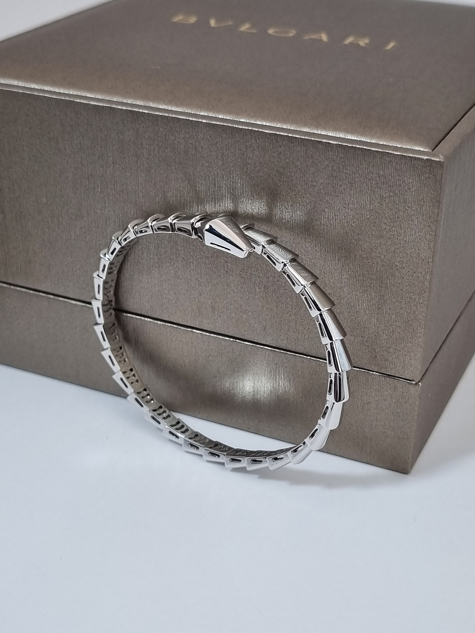 Украшение Bvlgari  Serpenti Viper Bracelet Wg  359404 