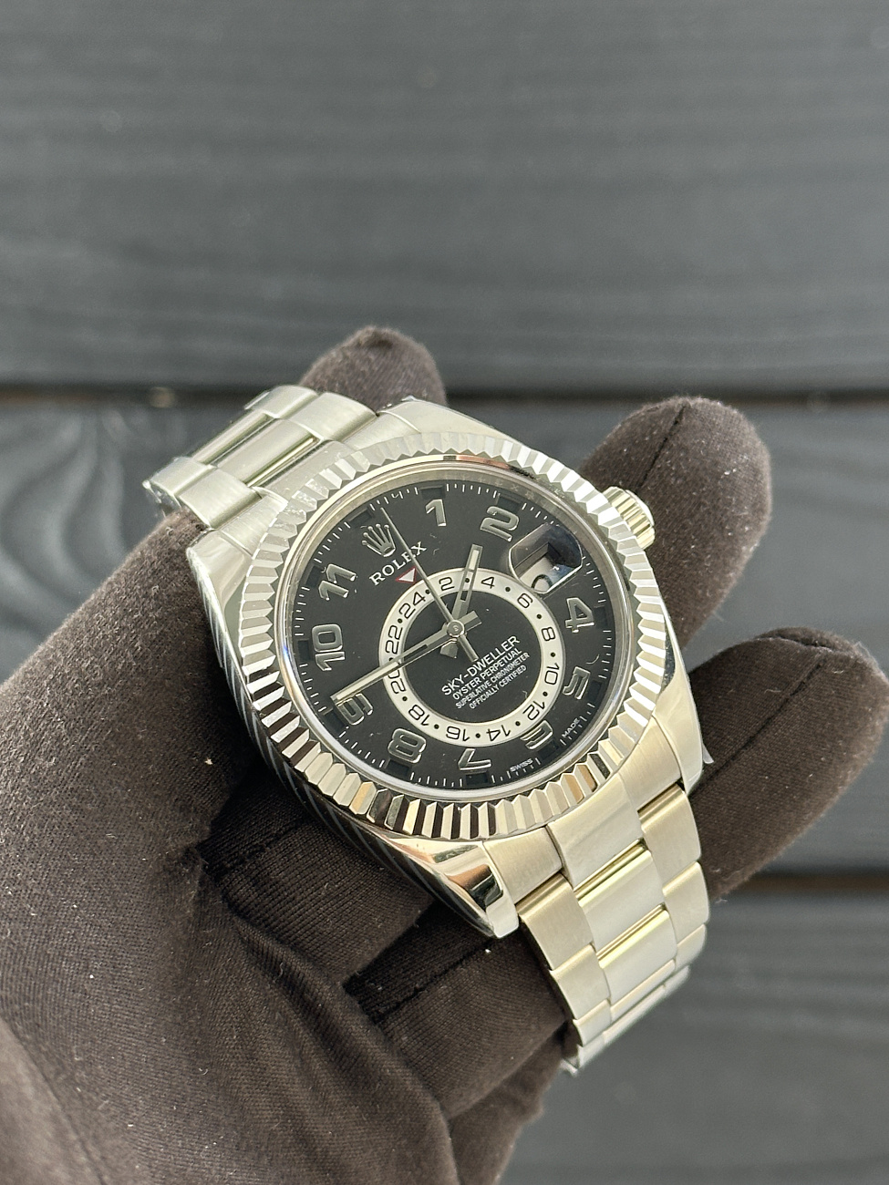 Часы Rolex  Sky-Dweller White Gold Black Dial  326939