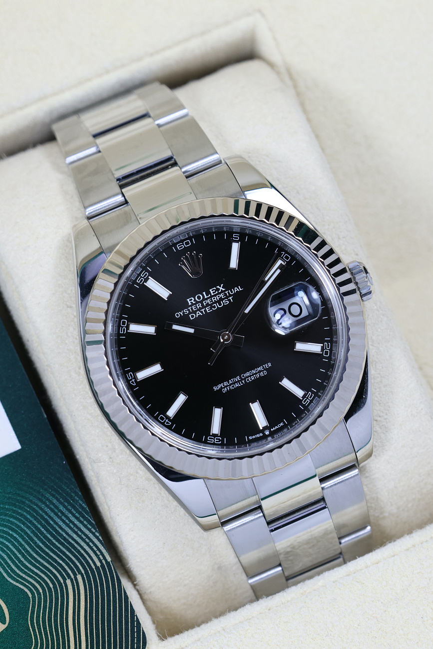 Часы Rolex  Datejust 41Mm Black Dial Oyster Bracelet  126334