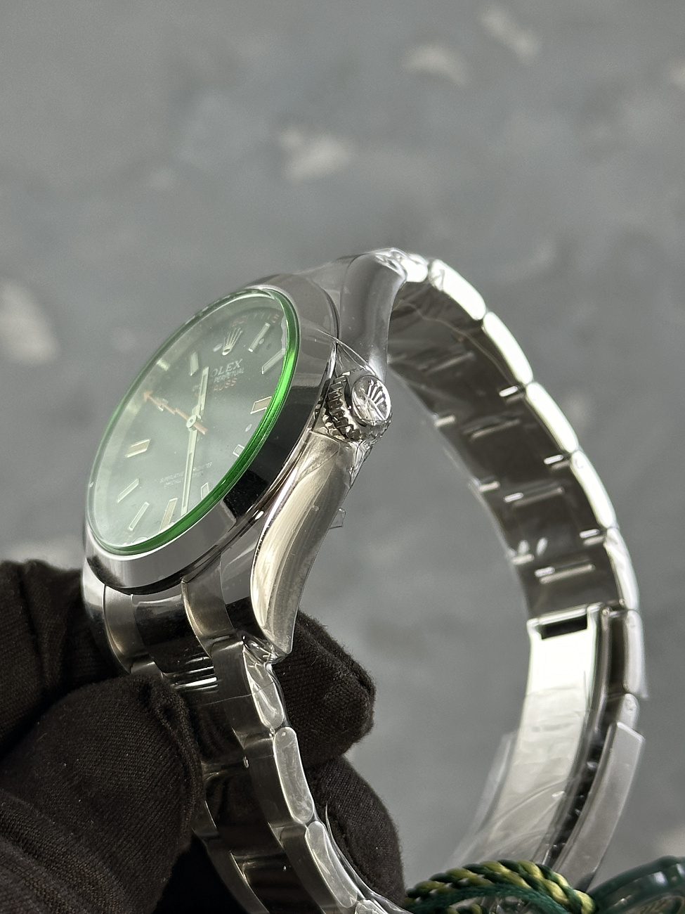 Часы Rolex  Milgauss Black With Green Glass  116400GV