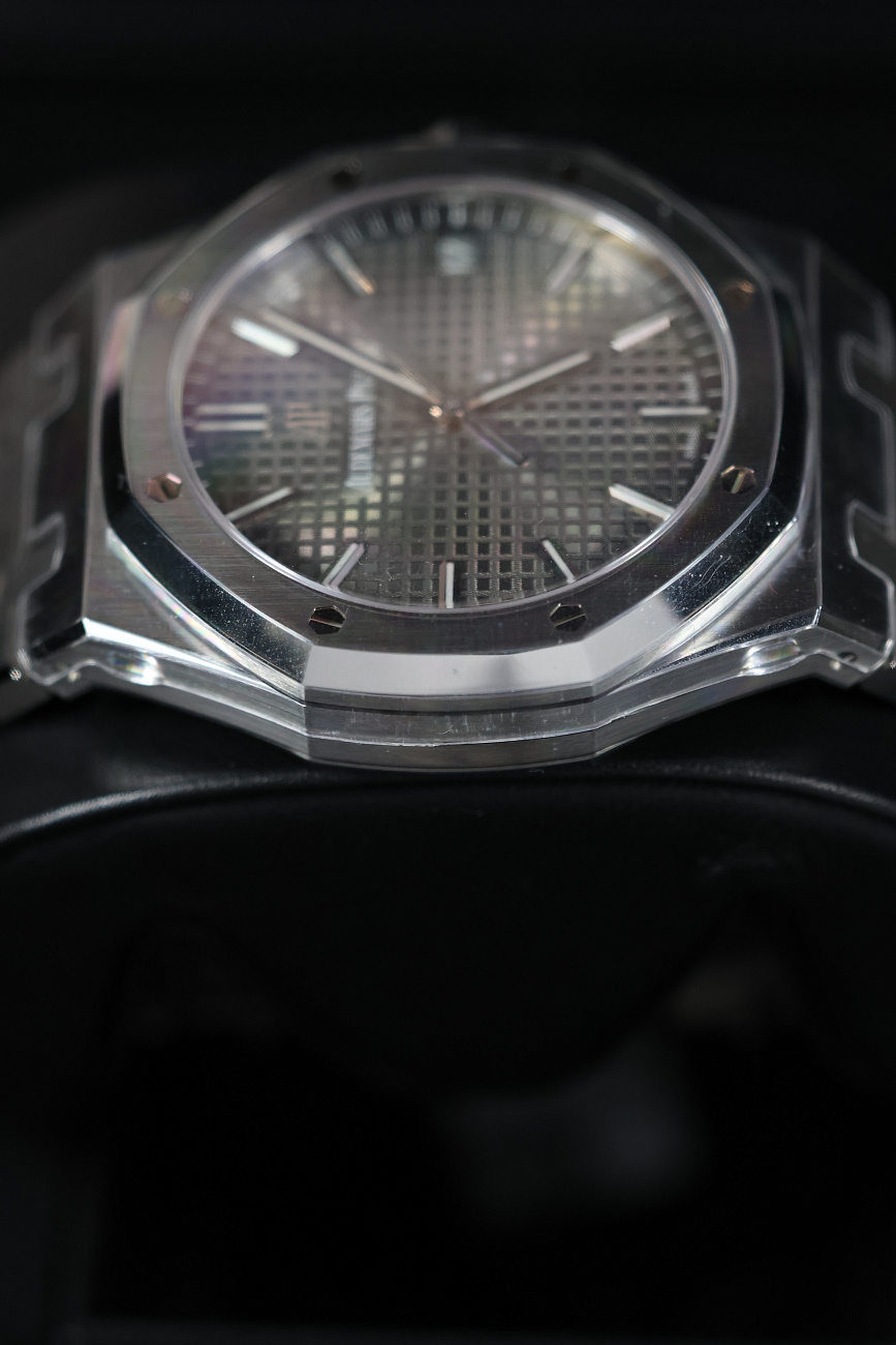 Часы Audemars Piguet  Royal Oak 41Mm Grey Dial  15500ST.OO.1220ST.02