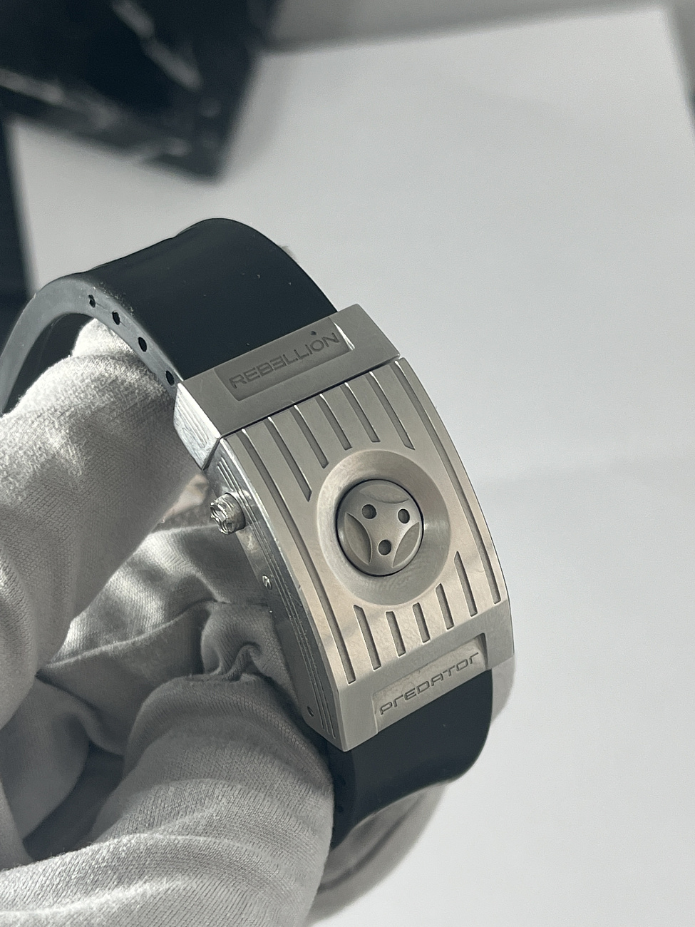 Часы Rebellion  Predator Chrono  