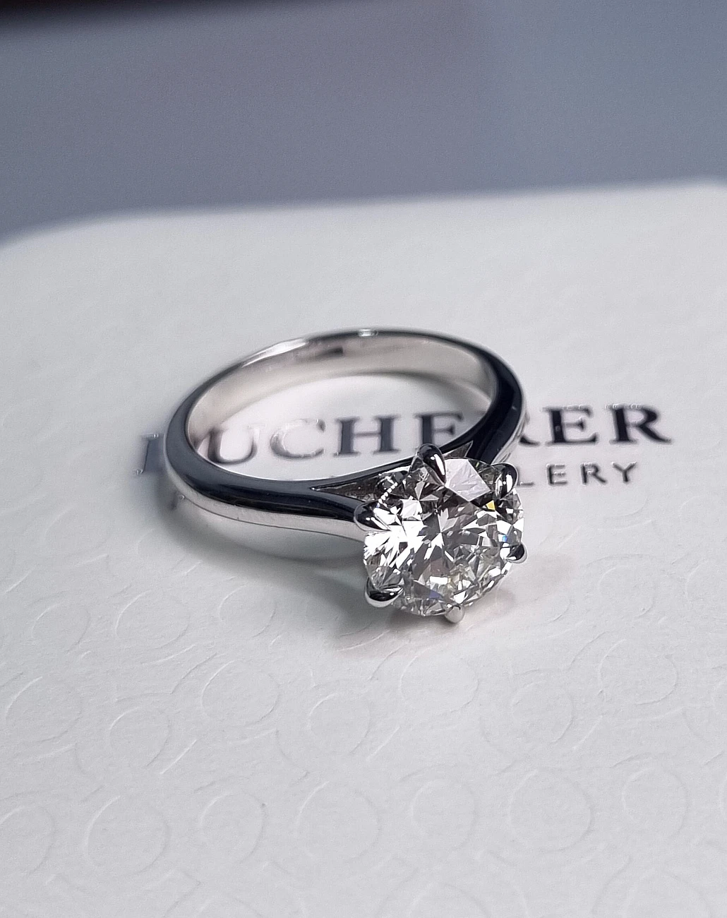 Украшение Bucherer  Кольцо Joy Six 2,22 Ct. H/Vs1   