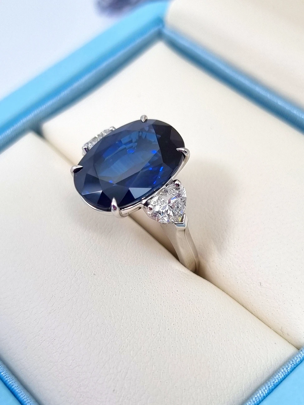 Украшение GIA  Кольцо с сапфиром 8,07 ct.   