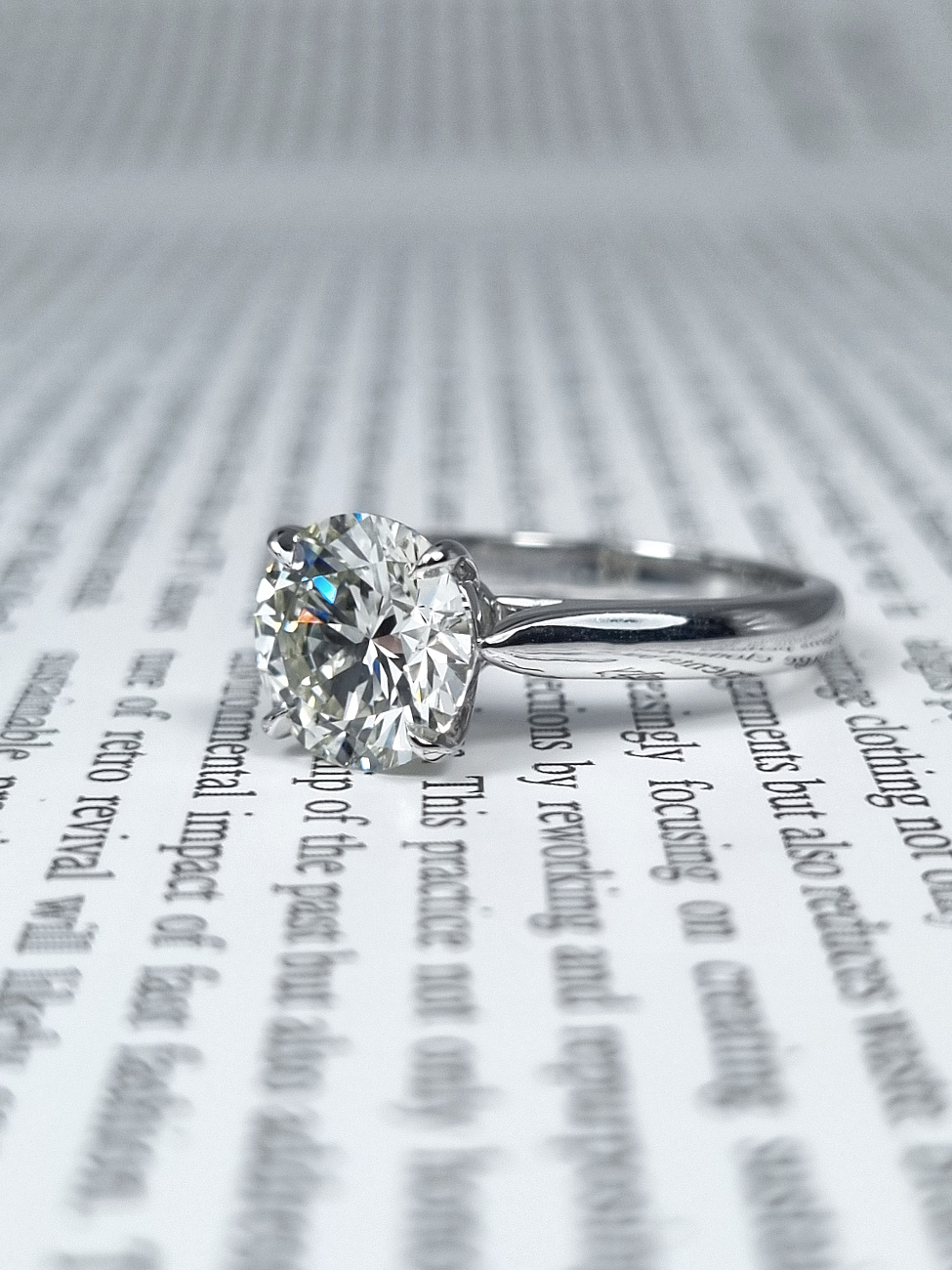 Украшение NO NAME  Кольцо С Бриллиантом 2,22 Ct. J/If (3 Excellent)   