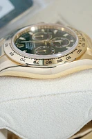 Часы Rolex  Cosmograph Daytona 40Mm Yellow Gold Green Dial  116508-0013
