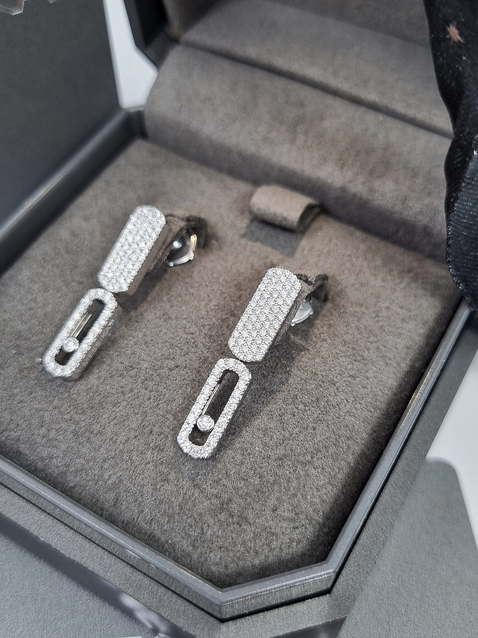 Украшение MESSIKA  Imperial Move Sm  13930-WG 