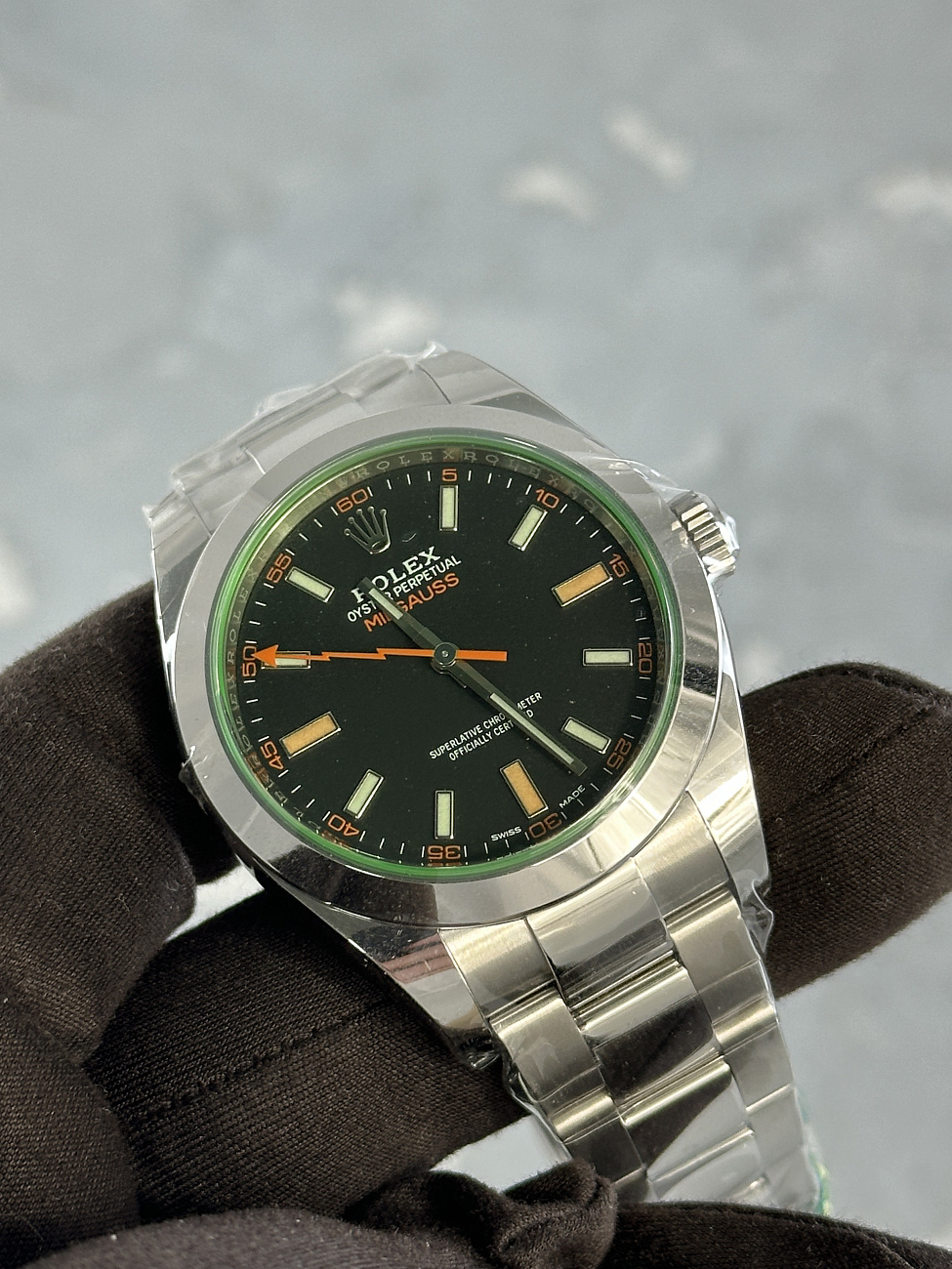 Часы Rolex  Milgauss Black With Green Glass  116400GV