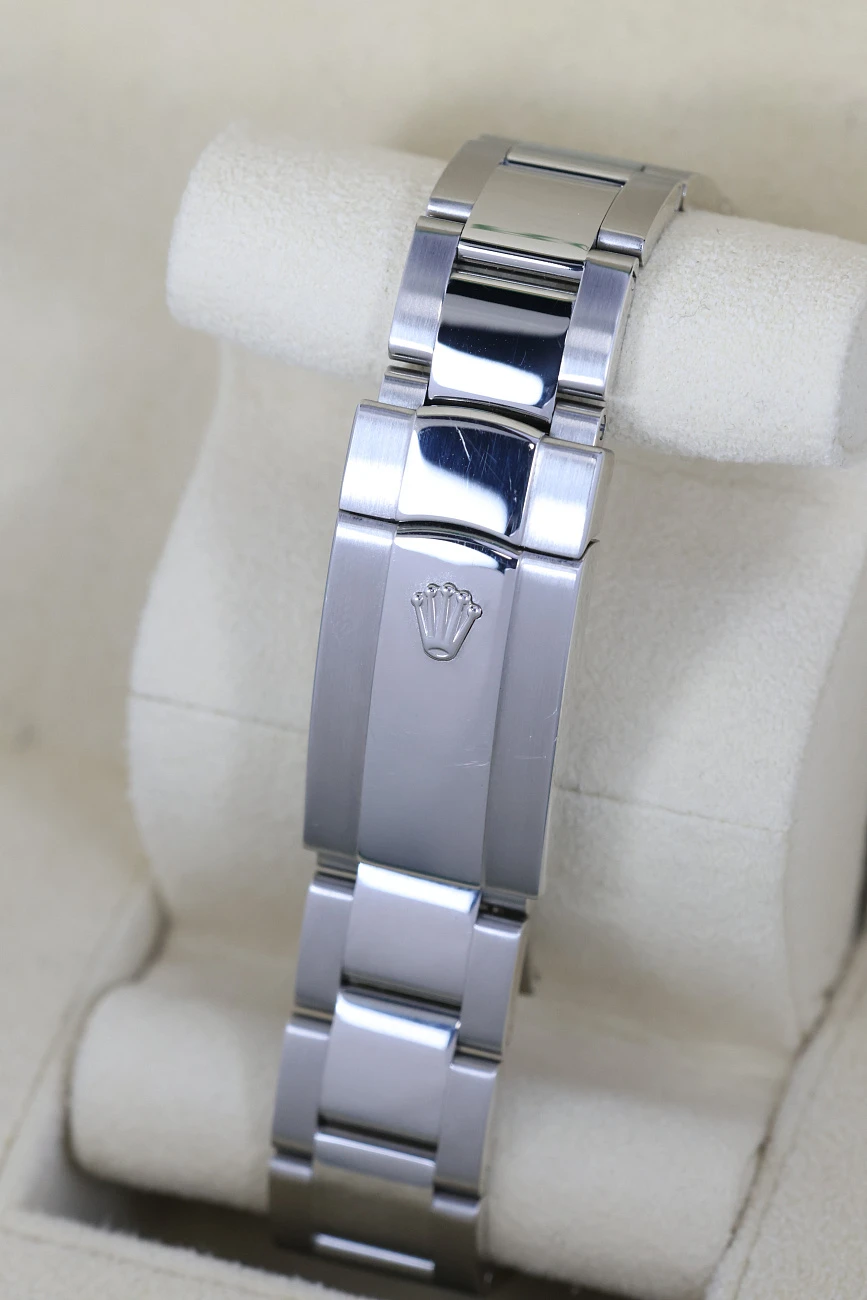 Часы Rolex  Milgaus Z-Blue Dial  116400GV