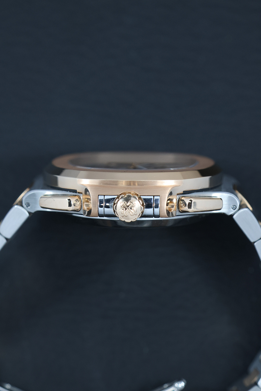 Часы Patek Philippe  Nautilus Two Tone Blue Dial  5980/1AR-001