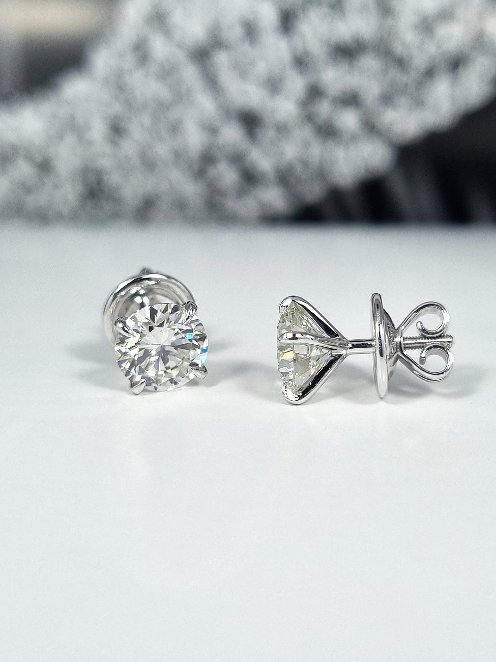 Украшение NO NAME  Серьги 1,70/1,70 Ct. J/Vs2 (3 Excellent)   