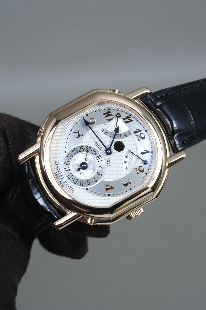 Часы Daniel Roth  Perpetual Calendar Rose Gold  121.Y.40