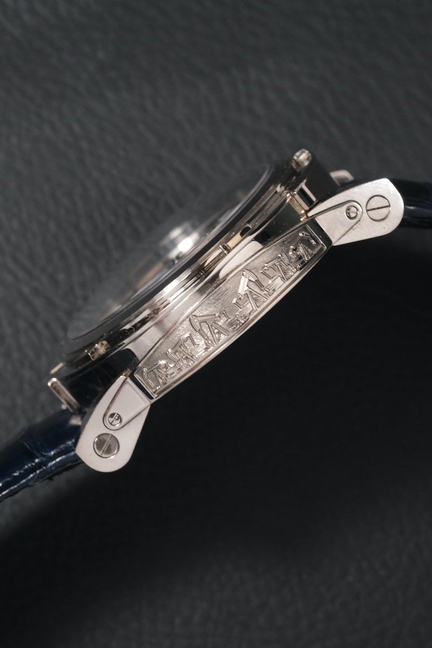 Часы Louis Moinet  Oil Derrick Limited Edition Blue   LM-14.70.03