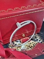Украшение Cartier  Juste un Clou bracelet, classic model, diamonds 18  CRN6707318 