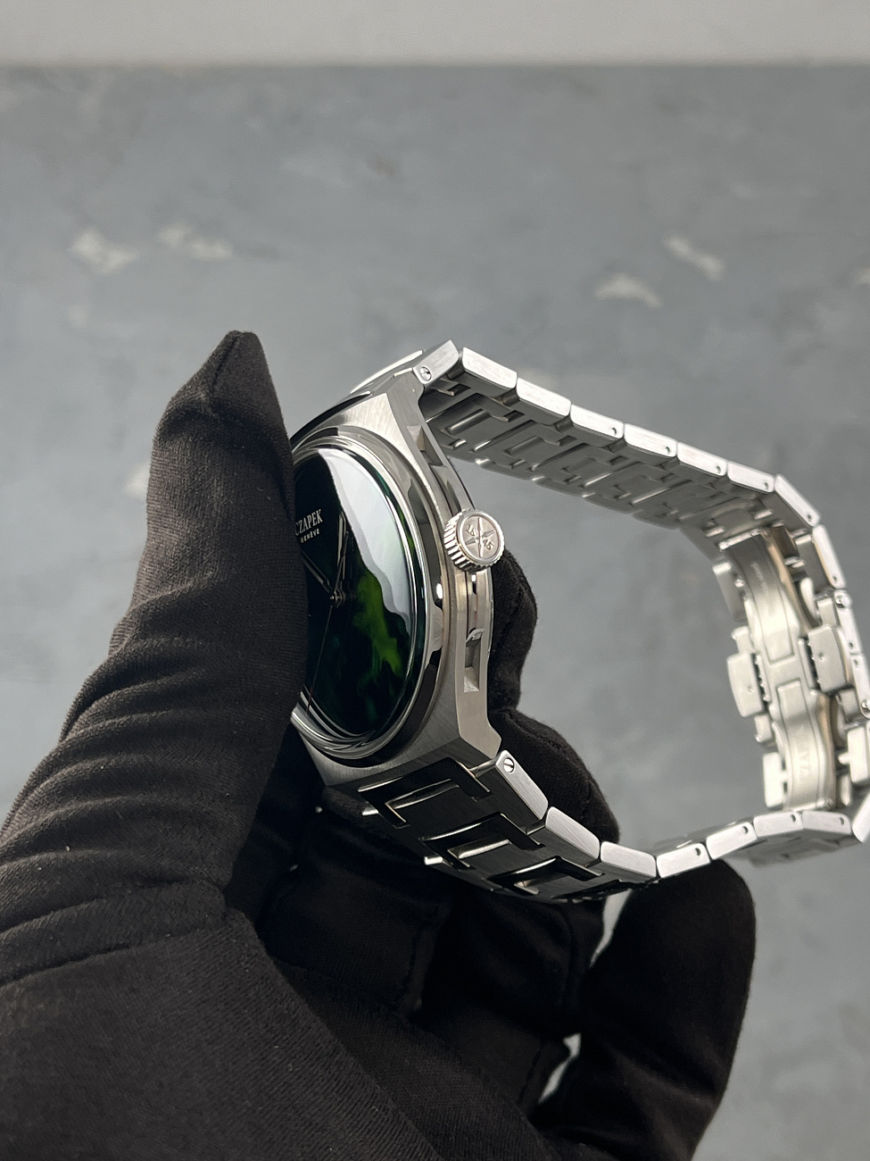 Часы Czapek  Antarctique Green Explosion Limited Edition  ANTARCTIQUE PASSAGE 