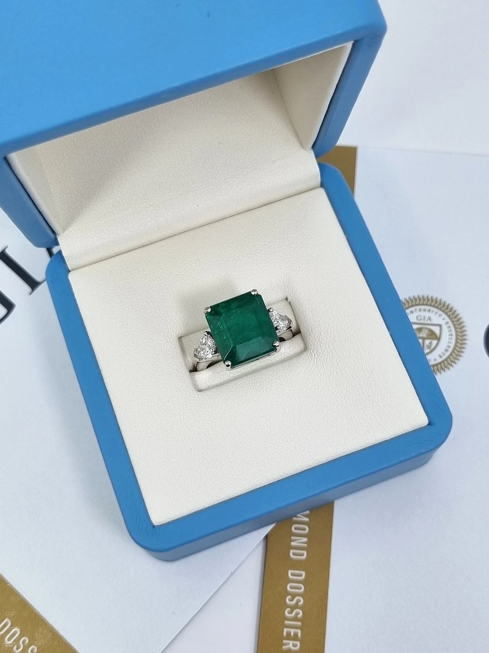 Украшение No Name  Кольцо с изумрудом 9,50 ct.   