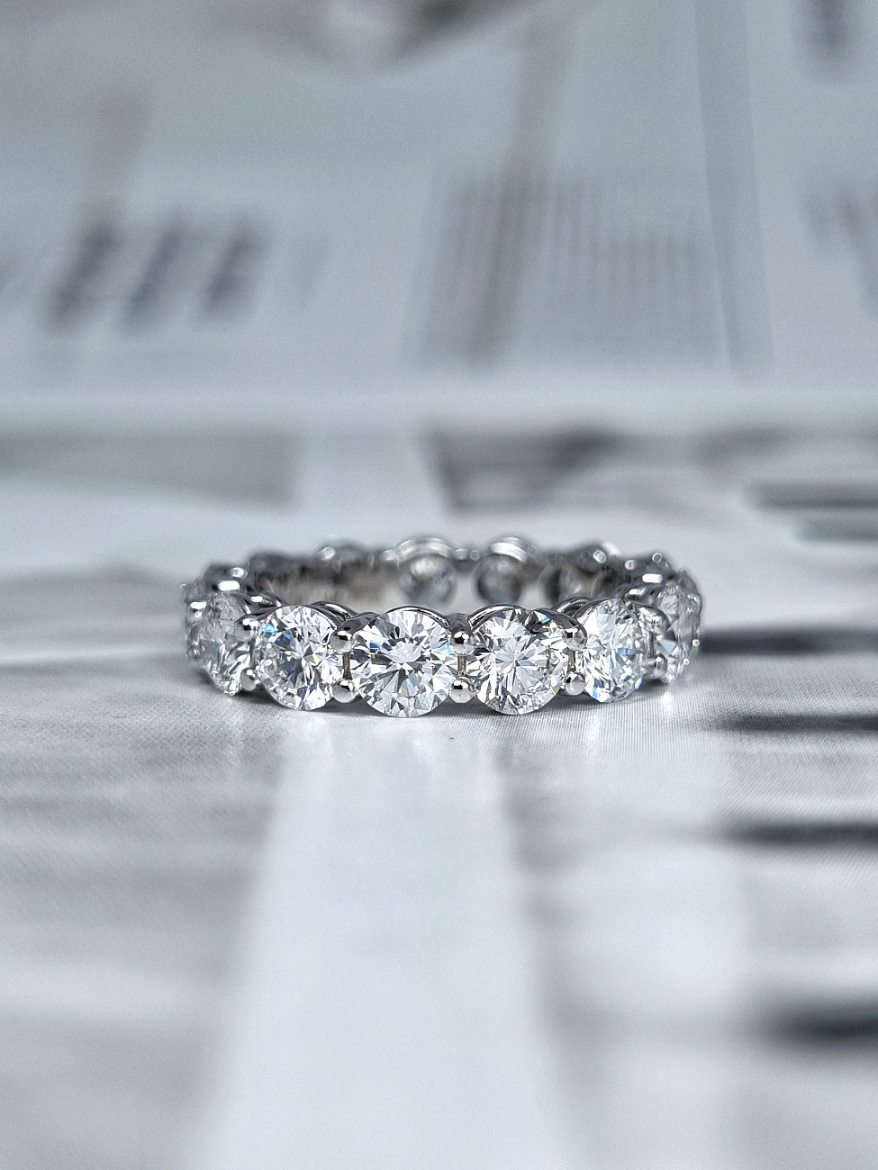 Украшение GIA  Eternity Ring 4,5 ct. D/VVS1 (3 Excellent, NONE)   
