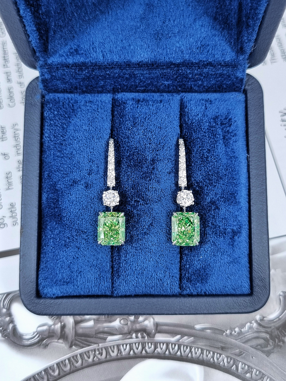 Украшение GIA  Серьги с бриллиантами 3,01/3,02 ct. FBGY/VS1-Si1   