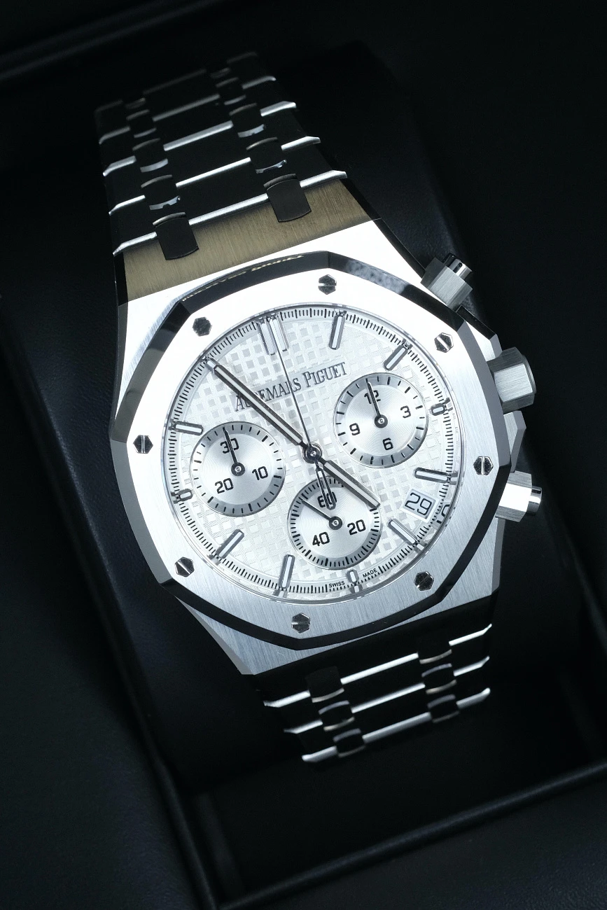Часы Audemars Piguet  Royal Oak Chronograph 41Mm Silver  26240ST.OO.1320ST.07